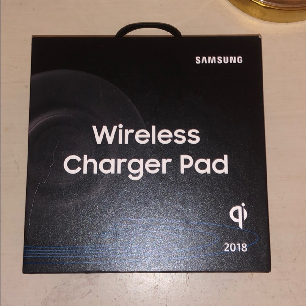 Wireless charger pad